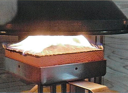 未処理杉板は着火までわずか10数秒